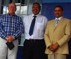 Die Bron se nuwe Skoolhoof